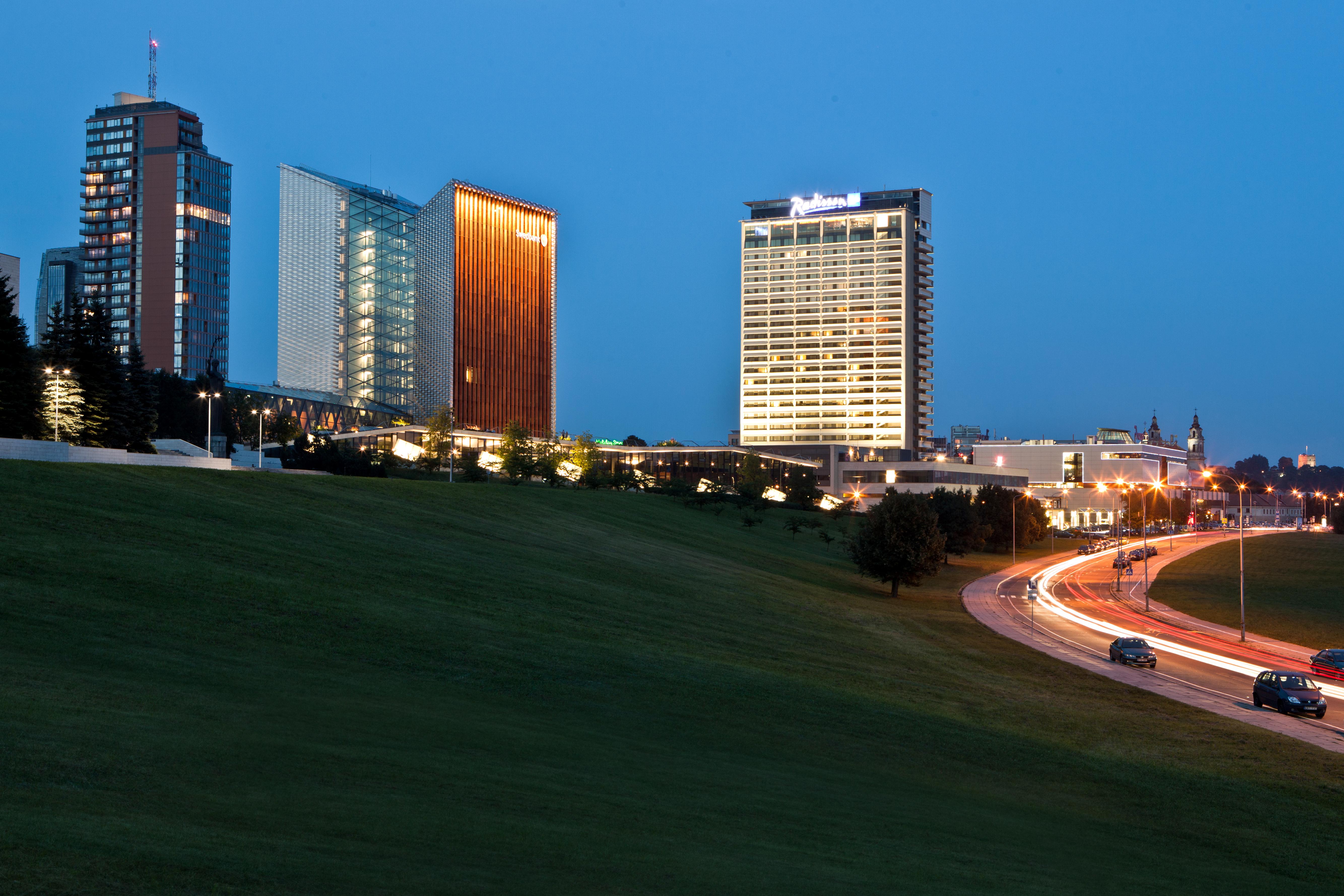 Radisson Blu Hotel Lietuva Vilnius Esterno foto