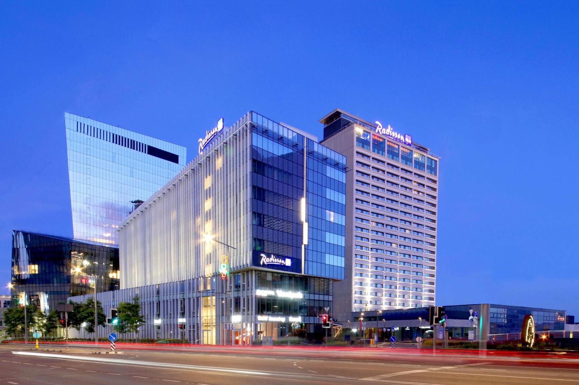 Radisson Blu Hotel Lietuva Vilnius Esterno foto