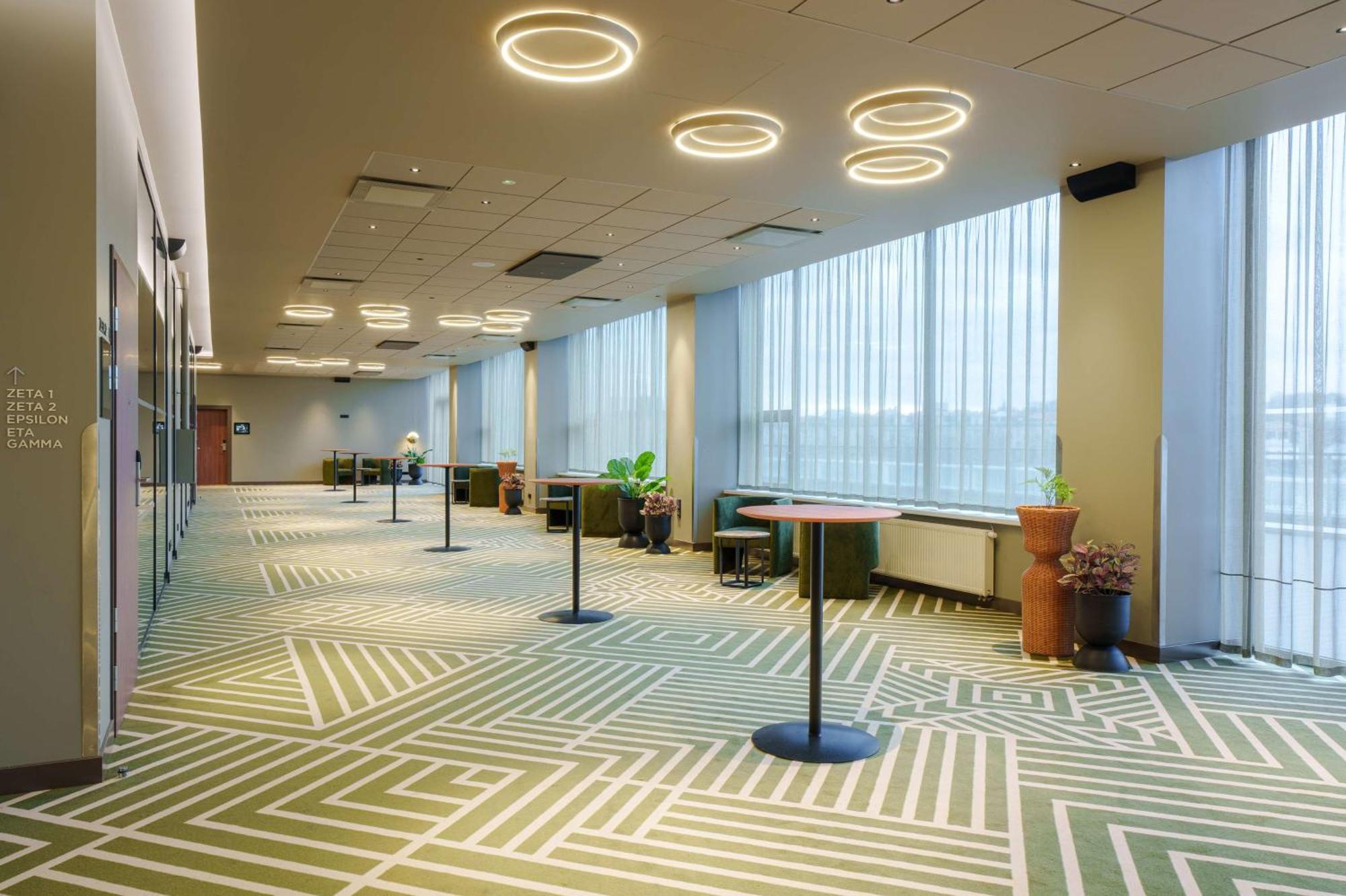 Radisson Blu Hotel Lietuva Vilnius Esterno foto
