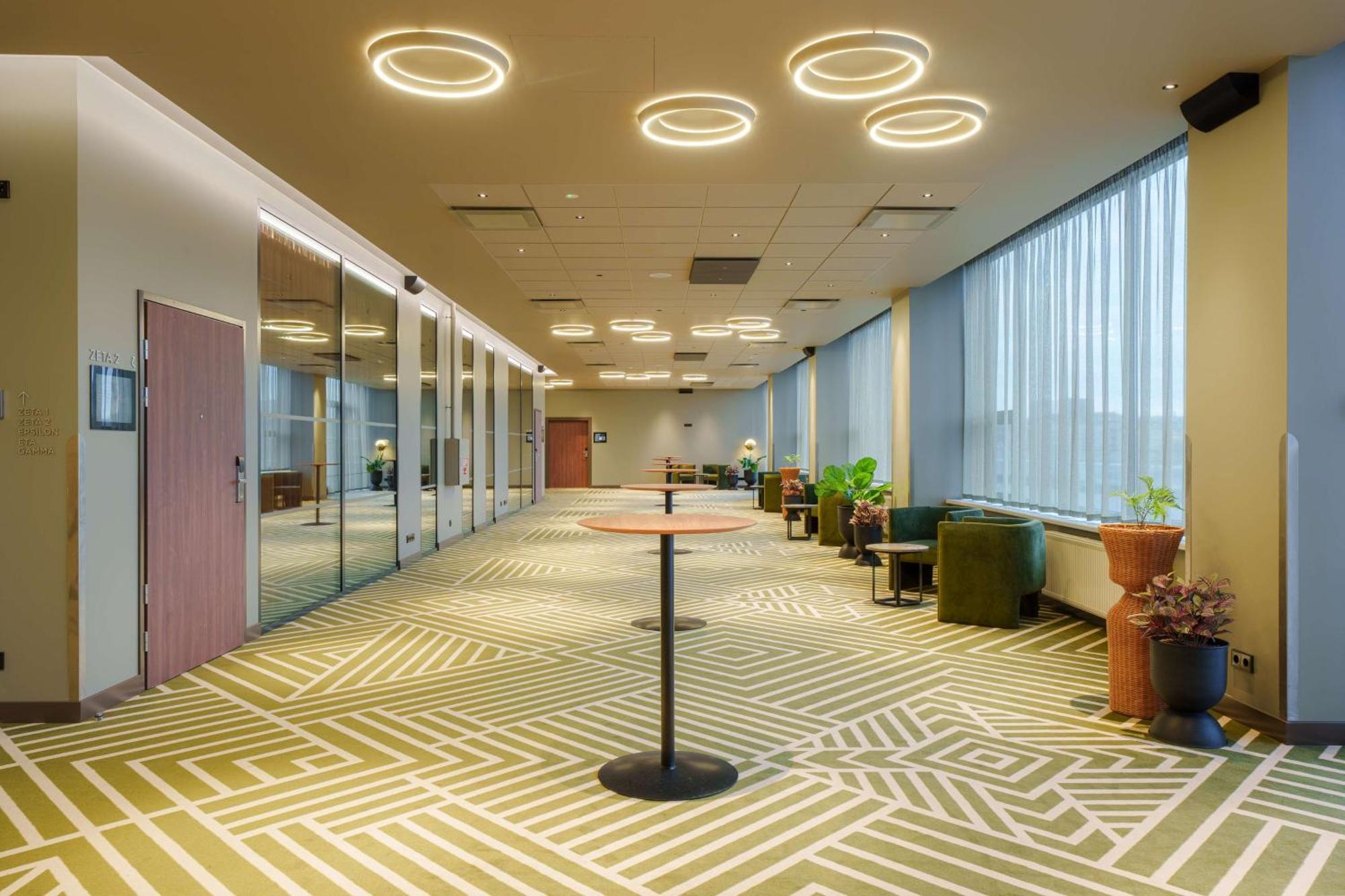 Radisson Blu Hotel Lietuva Vilnius Esterno foto