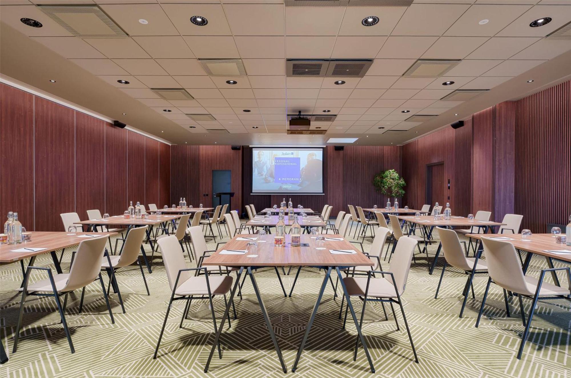 Radisson Blu Hotel Lietuva Vilnius Esterno foto